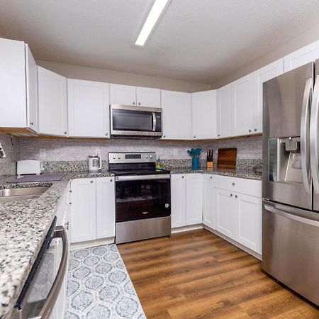 Queen City Family-Friendly Entire House, Charlotte Exteriör bild