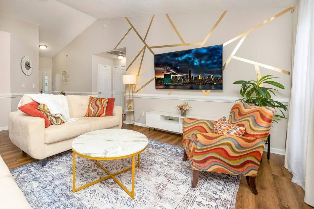 Queen City Family-Friendly Entire House, Charlotte Exteriör bild